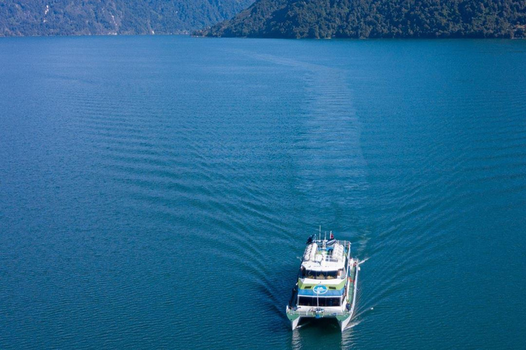 Cruce Andino: Bariloche to Puerto Varas Lake Crossing Cruce Andino: Bariloche to Puerto Varas - ARG / CHI