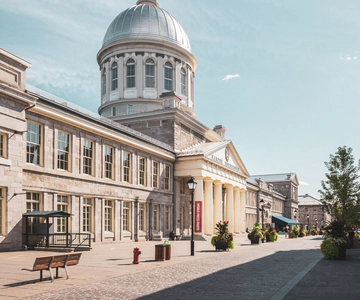 Montreal: Old Montreal Guided Walking Tour
