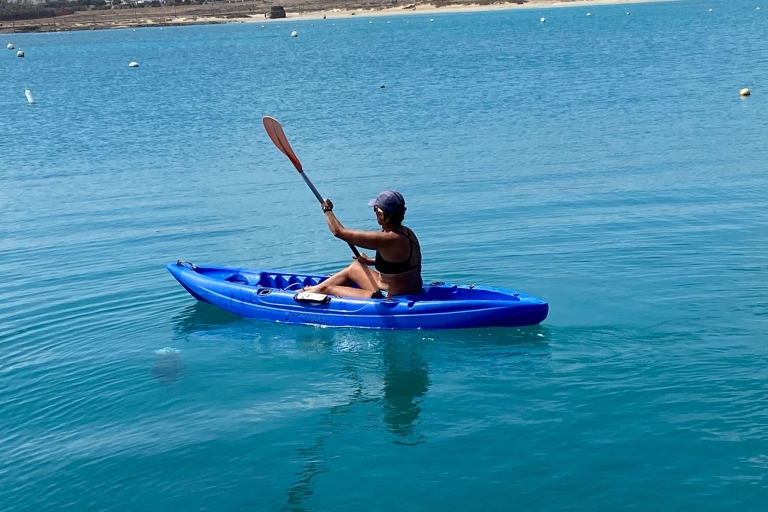 Caleta de Fuste: location de kayak d'une heureLocation de kayak simple