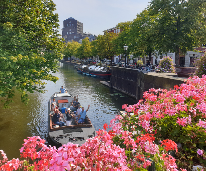 Den Haag: Grachtenrundfahrt durch die Stadt