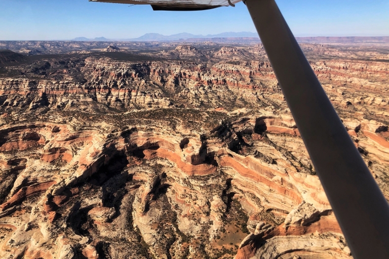Parc national de Canyonlands et Arches : vol panoramique en avionVol panoramique en avion du parc national de Canyonlands et des Arches