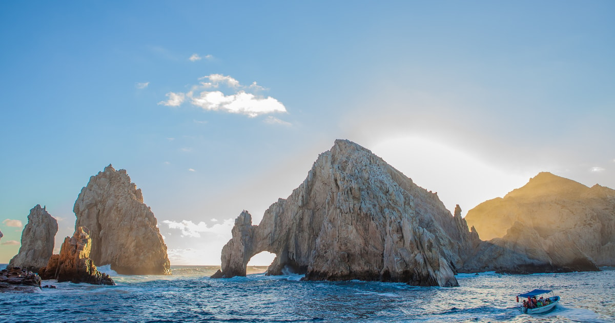 Los Cabos: Sunset Dinner Cruise with Transportation | GetYourGuide