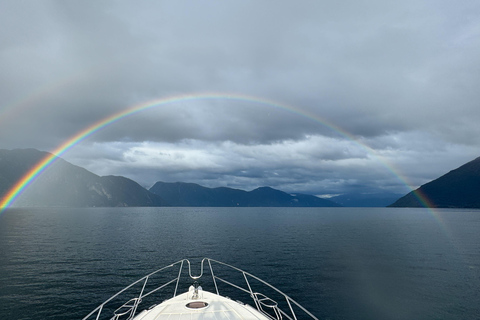 From Flåm: Private 2-Day Cruise to Bergen