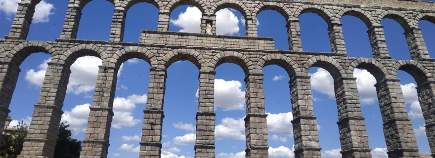 Ségovie : visite guidée à pied avec entrée à l'Alcazar
