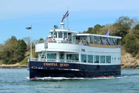 Newport, RI: Evening Cocktail Cruise of Narragansett Bay