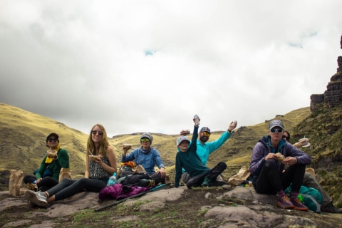 Cuzco: Waqrapukara całodniowa wędrówkaCusco: całodniowa wędrówka po Waqrapukara