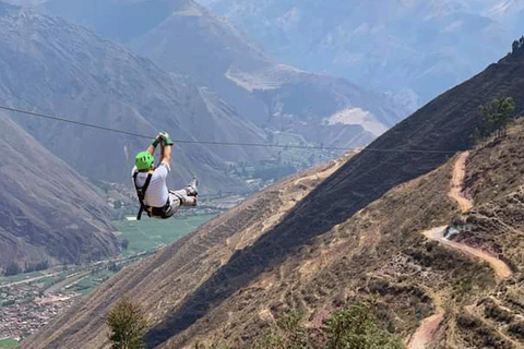 Desde Cusco: tour de medio día en tirolina por el Valle Sagrado