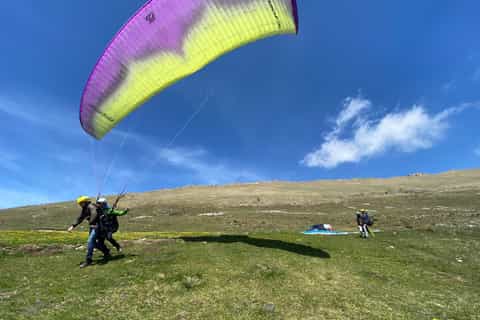 Lake Garda: Paragliding Experience and E-Bike Tour