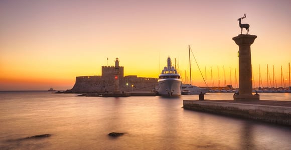 Faliraki: Evening RIB Cruise with Champagne and Sunset Views