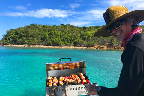 Fajardo: Catamaran Day Cruise to Palomino Island with Lunch