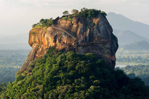 Sigiriya: Polonnaruwa & Wildlife Safari Day Tour