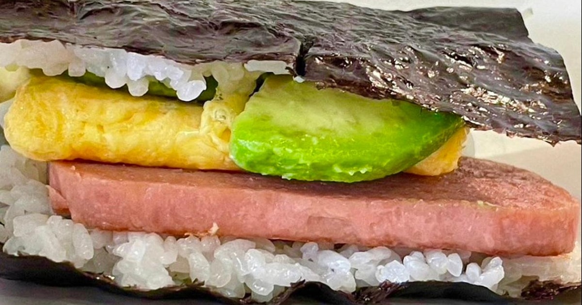 Kobe Suma spam rice ball lunch making experience | GetYourGuide