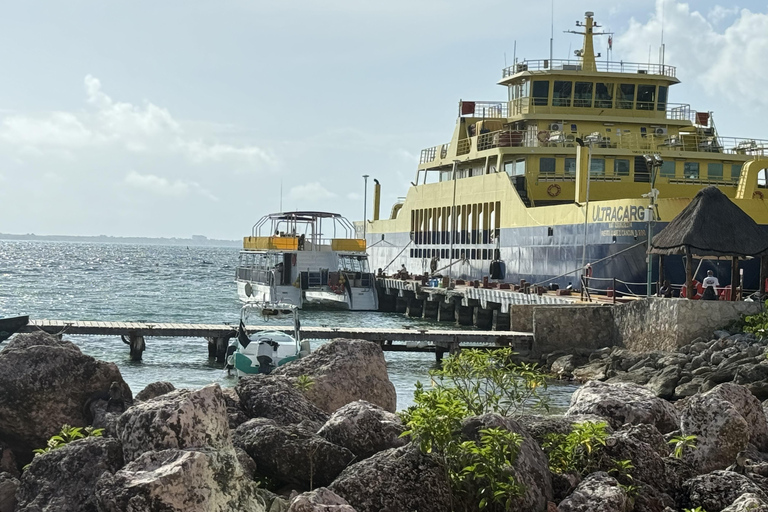 Catamarano illimitato per Isla Mujeres da Playa del carmen