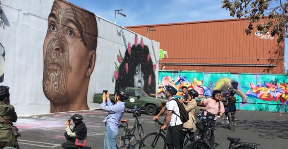 Los Angeles: Arts District Bike Tour & Urban Adventure