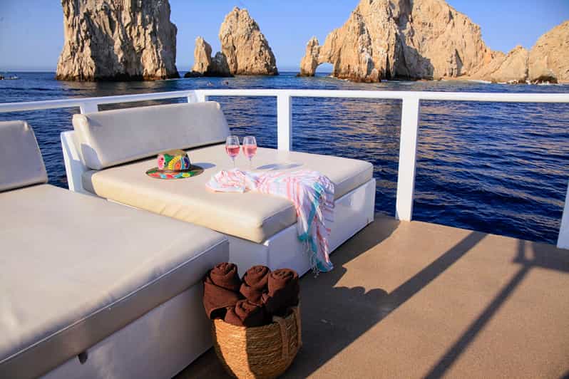 Cabo San Lucas Private KatamaranTour für bis zu 22 Personen