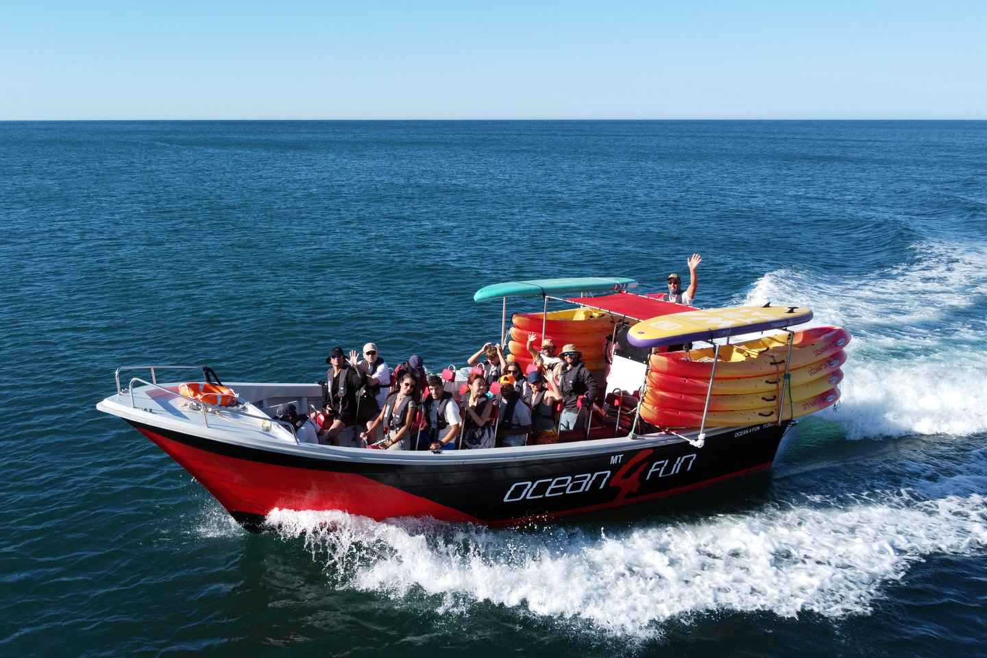 Portimão: Benagil Caves Speedboat and Kayak Guided Tour