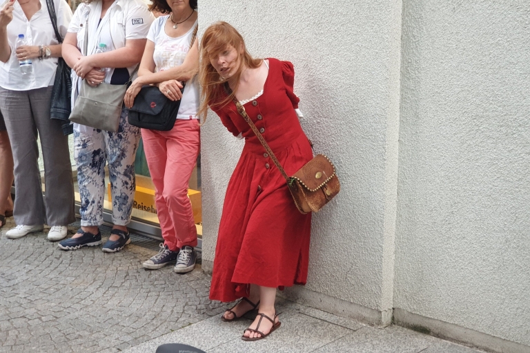 Friburgo: visitas guiadas por la ciudad con actoresLa ramera errante
