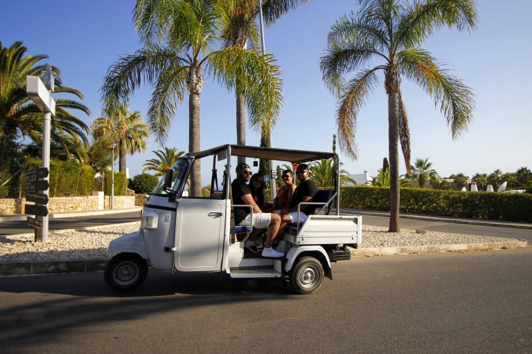 Albufeira: Tuk Tuk Ride with Old Town and Beaches