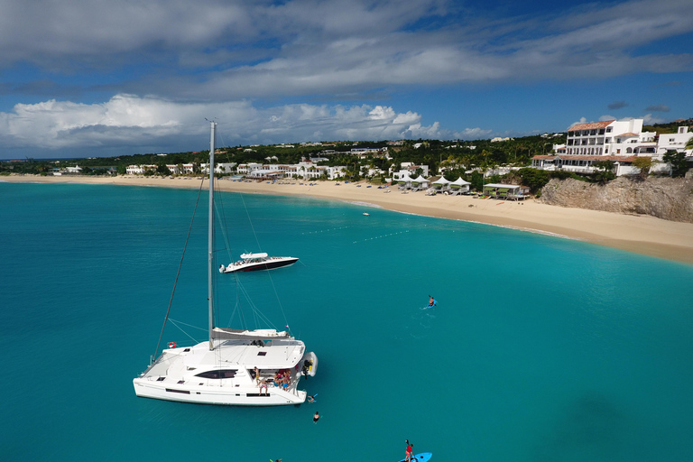 St Maarten: Luxury Catamaran Full-Day Group Charter Clothing- Optional/Nude Luxury Catamaran Full-Day Charter