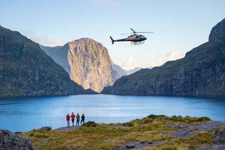 Te Anau: Milford Sound Helicopter Tour