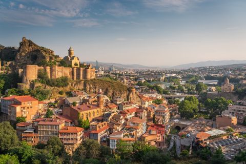 Tbilisi: Walking Tour in Old town with Wine and Cable cars