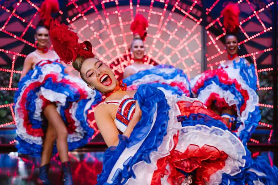 Paris: Dinner-Show im Moulin Rouge. Foto: GetYourGuide