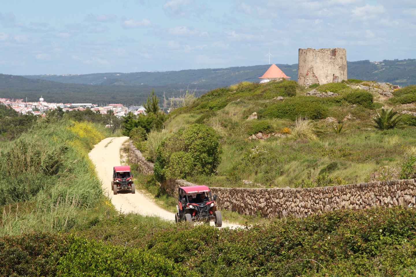 Nazaré: 4x4 Buggy Tour with Guide
