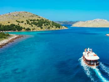 Zadar: Båtutflykt till Kornati med lunch och badstopp