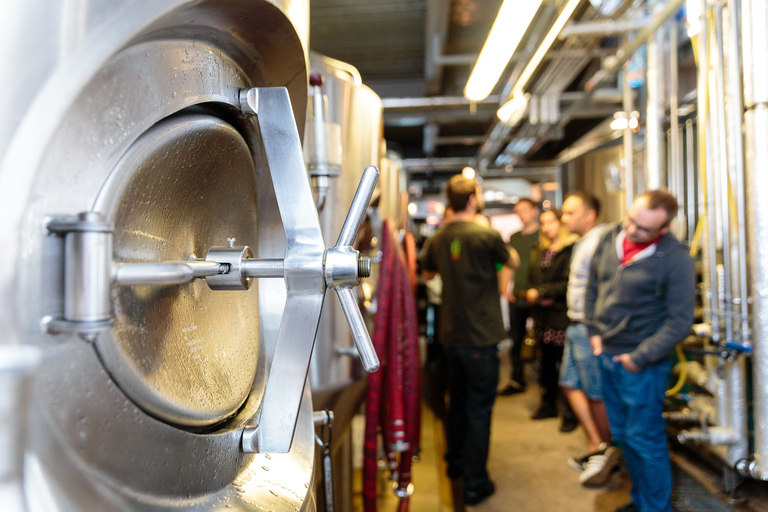 Bristol: Tour guidato della birra artigianale con degustazione facoltativaSolo tour autoguidato