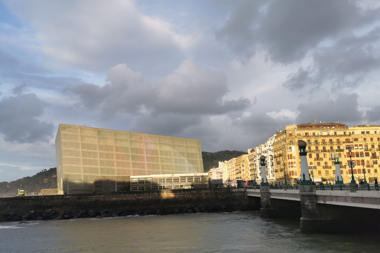 San Sebastián: stadstour met pintxos en wijnWandelroute