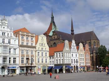 Rostock: City Walking Tour