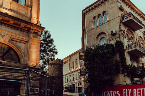 Baku: F1 Circuit Walking Tour with Local Guide