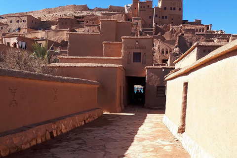 Depuis Marrakech : visite du désert de 3 jours à MerzougaExcursion en groupe