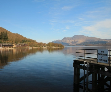 From Glasgow: Stirling Castle & Loch Lomond Tour