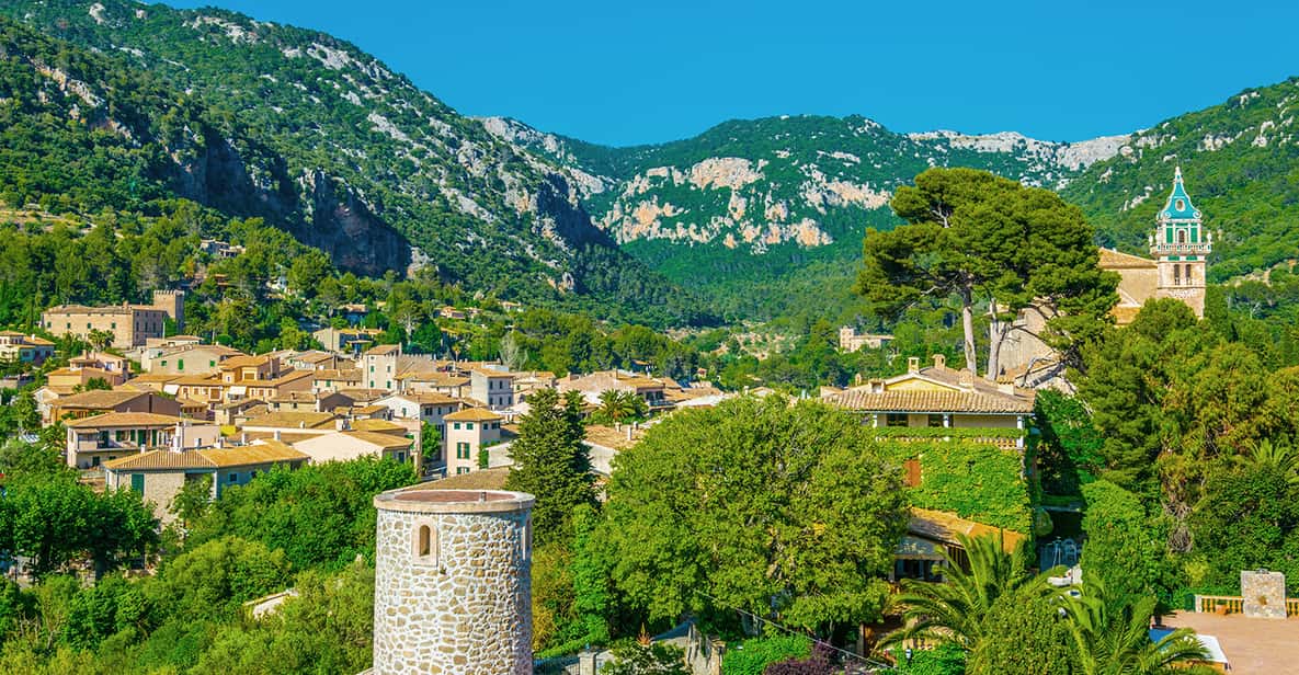Palma, Cathedral & Valldemossa: Guided walking Tour