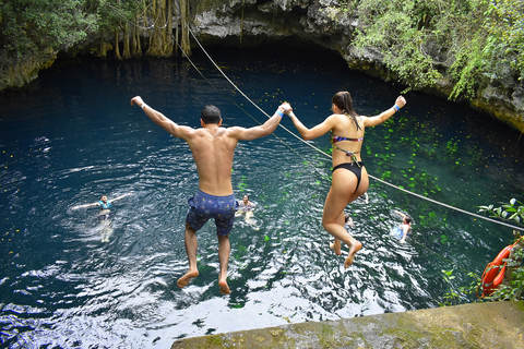 Riviera Maya: paseo a caballo, tirolina y aventura en cuatrimotoPaseo a caballo, tirolina y aventura en cuatrimotos: cuatrimoto solo