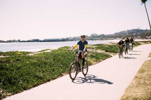 Santa Barbara: City & Sand Electric Bike Tour