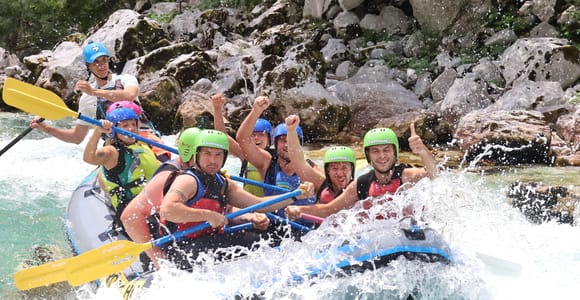 Bovec: Rafting auf der Soča mit professionellen Fotos und Basiseinrichtungen