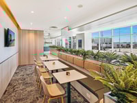Sydney Airport (SYD), Lounge Access with Food and Drinks - Housity