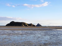 Bahía de Mont Saint-Michel, en los pasos de los peregrinos - Housity