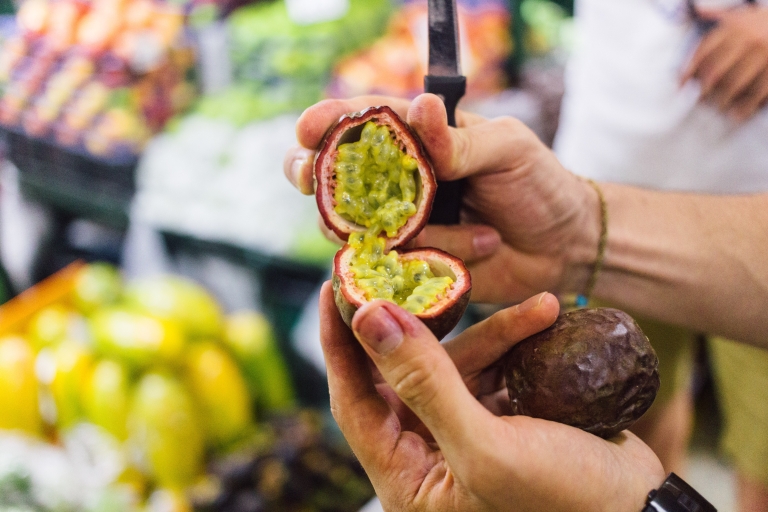 Medellin: Lokale Markttour mit Verkostung exotischer Früchte