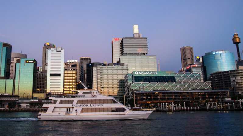 Sydney Harbour: Latin Fiesta Dinner Cruise