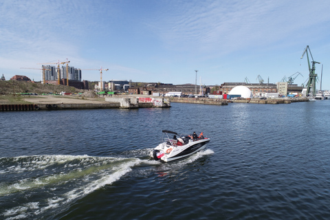 Danzica: crociera in yacht sul fiume Motlawa