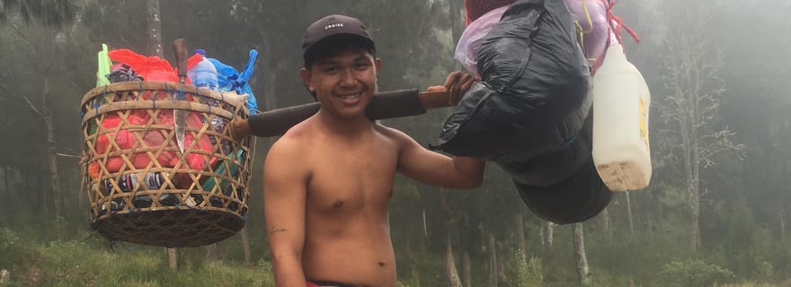 Mont Rinjani : 2 jours de randonnée, ascension du 2e sommet et vues