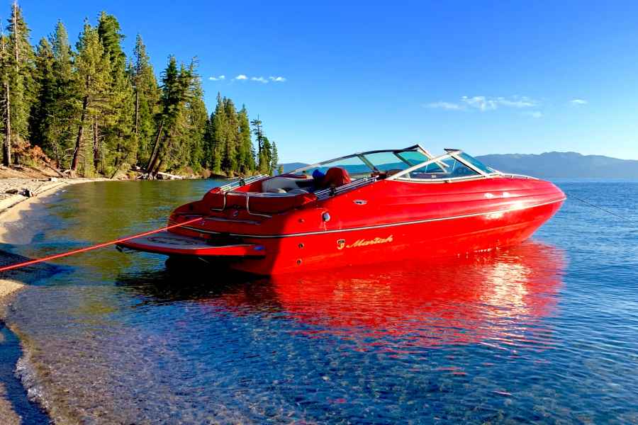 Lake Tahoe: Private Motorboot-Charter. Foto: GetYourGuide