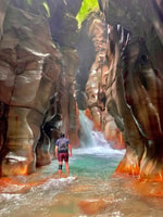 El Santuario Waterfall Hike - Housity