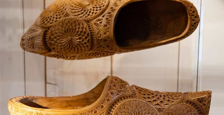 Amsterdam: Zaanse Schans, Cheese Tasting & Volendam Tour photo 6