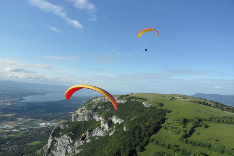 Grenoble: Primeiro voo de parapente.