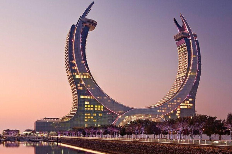 Doha: 5 Hours Guided Night City Tour to all Main Attractions Doha: Private Guided City Tour with Pickup & Drop of