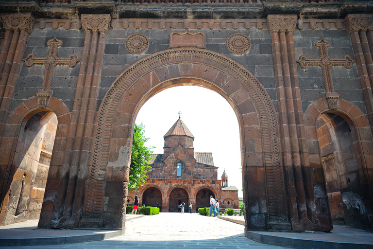 From Yerevan: Echmiadzin Mother Cathedral and Zvartnots Tour Bilingual English-Armenian-language group